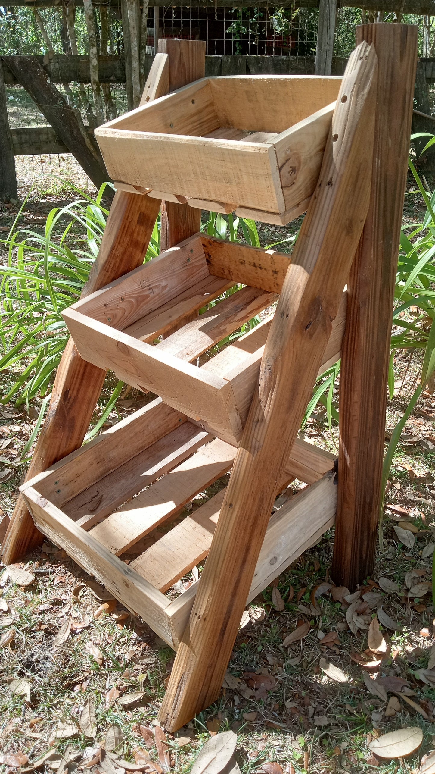 Farmhouse Crate Stand